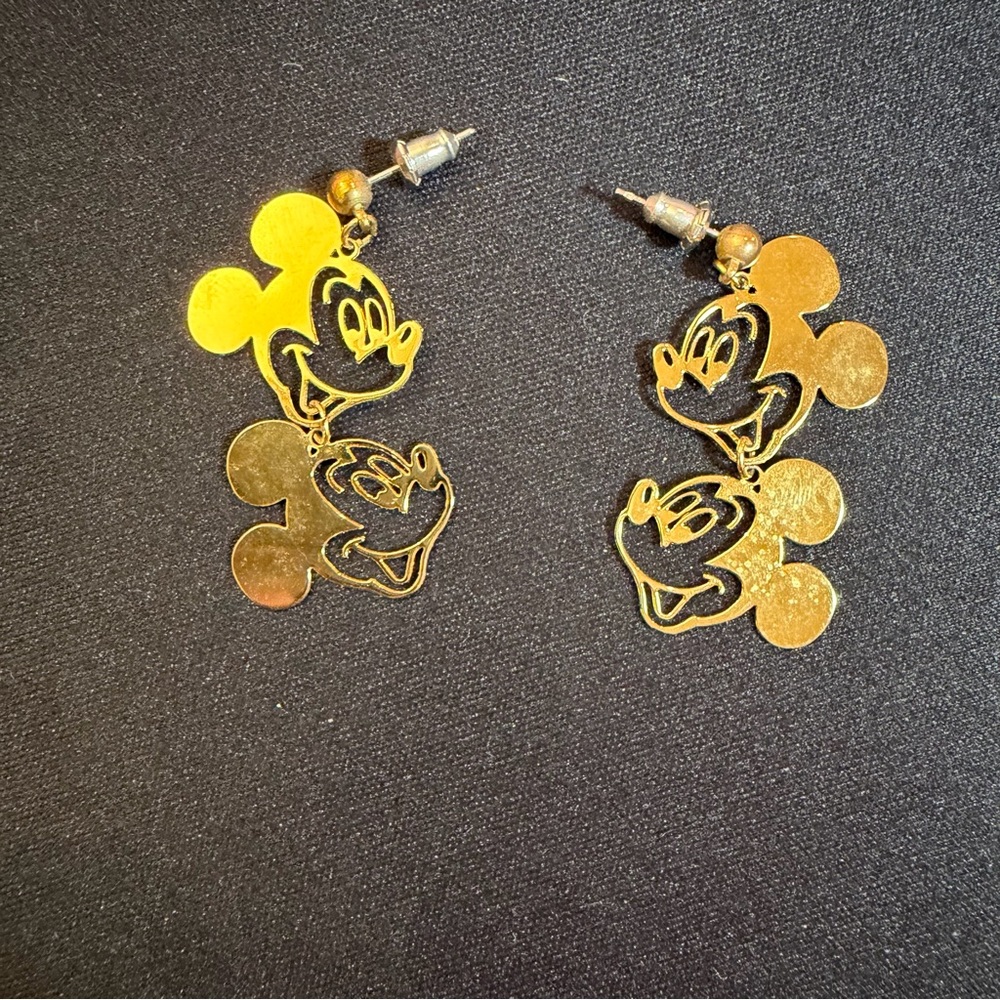 Disney Vintage Gold Mickey Mouse Earrings‎